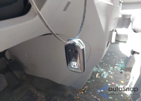 2014 Honda Odyssey Touring/Touring Elite z USA, uszkodzony, nr VIN 5FNRL5H97EB026053